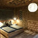 Der Baum 公寓式酒店 Inzersdorf im Kremstal